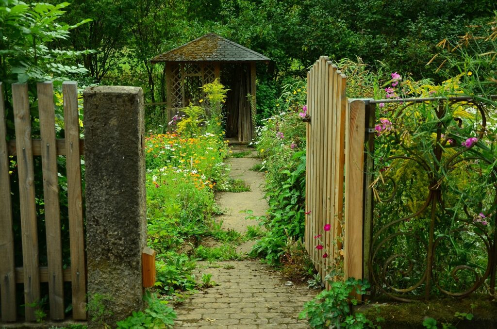 cottage garden